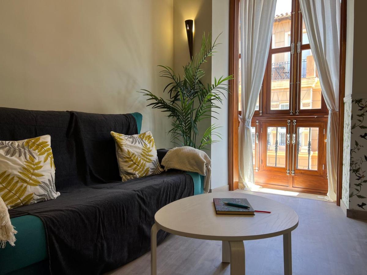 Amazing Apartment In Malaga Oldtown Calle Carreteria Free Wifi&Ac Exterior photo