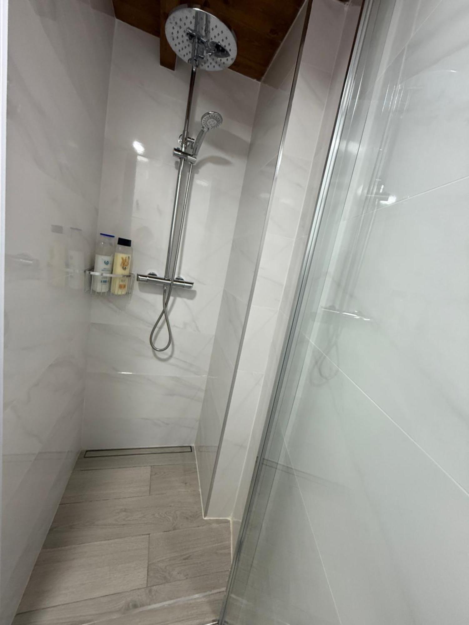 Amazing Apartment In Malaga Oldtown Calle Carreteria Free Wifi&Ac Exterior photo